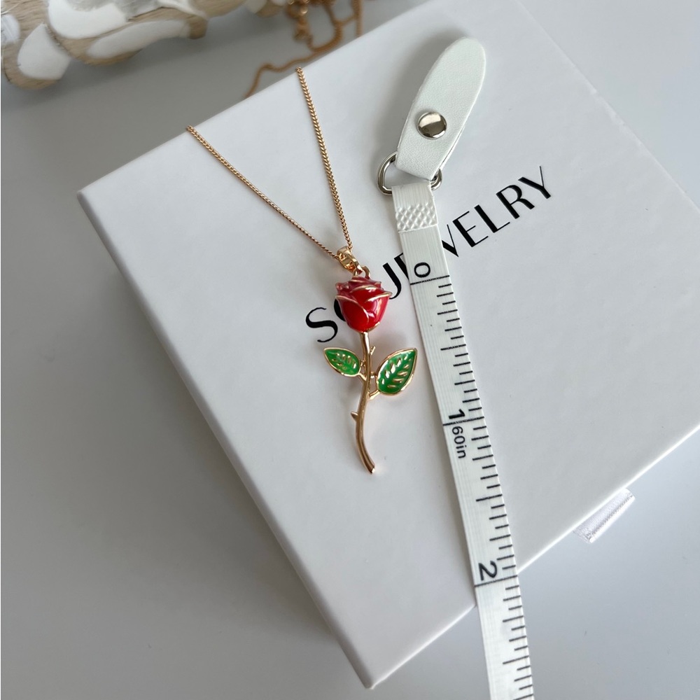 Rose Necklace 18k Gold Tone Luxury Jewelry - Picture 4 of 5